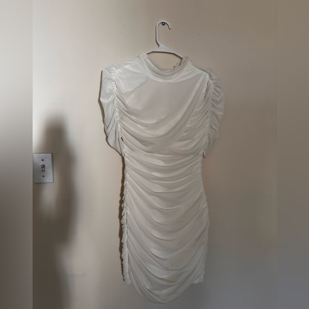 Elliatt Ivory Ruched Mini Dress